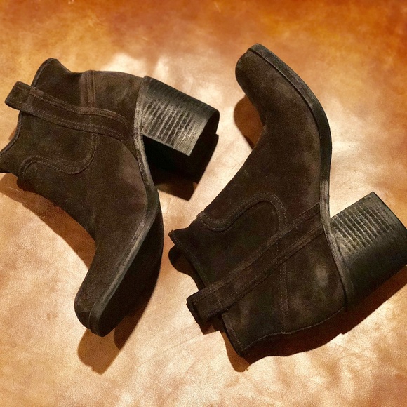 Belle by Sigerson Morrison Lagoon Suede Bootie - Picture 2 of 8